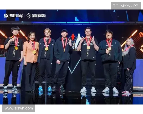 《2025年全球电竞赛事排名出炉 各大战队和新星选手表现亮眼》 《2025年全球电竞赛事排名出炉 各大战队和新星选手表现亮眼》