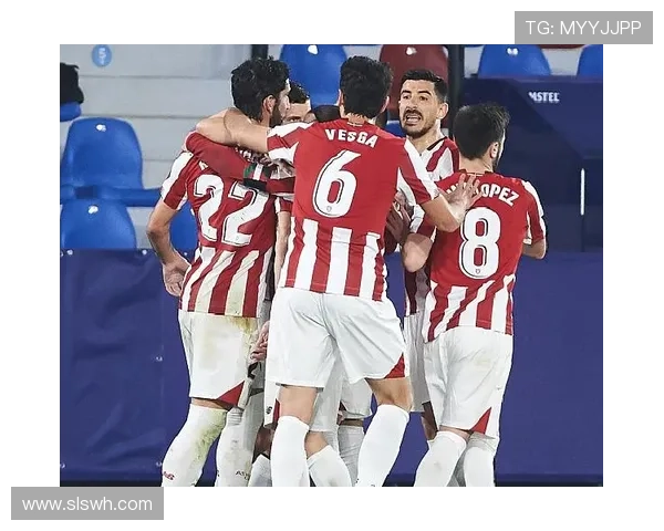 全球总决赛爆冷黑马逆袭豪门强队震惊电竞圈掀起热议 全球总决赛爆冷黑马逆袭豪门强队震惊电竞圈掀起热议