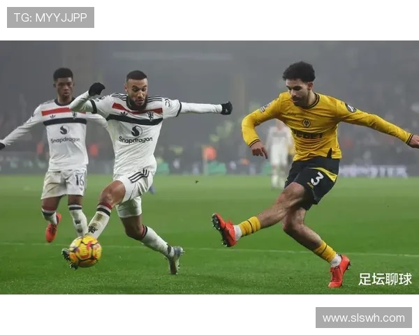 最新英超联赛赛程积分排名解析聚焦球队表现走势预测 最新英超联赛赛程积分排名解析聚焦球队表现走势预测